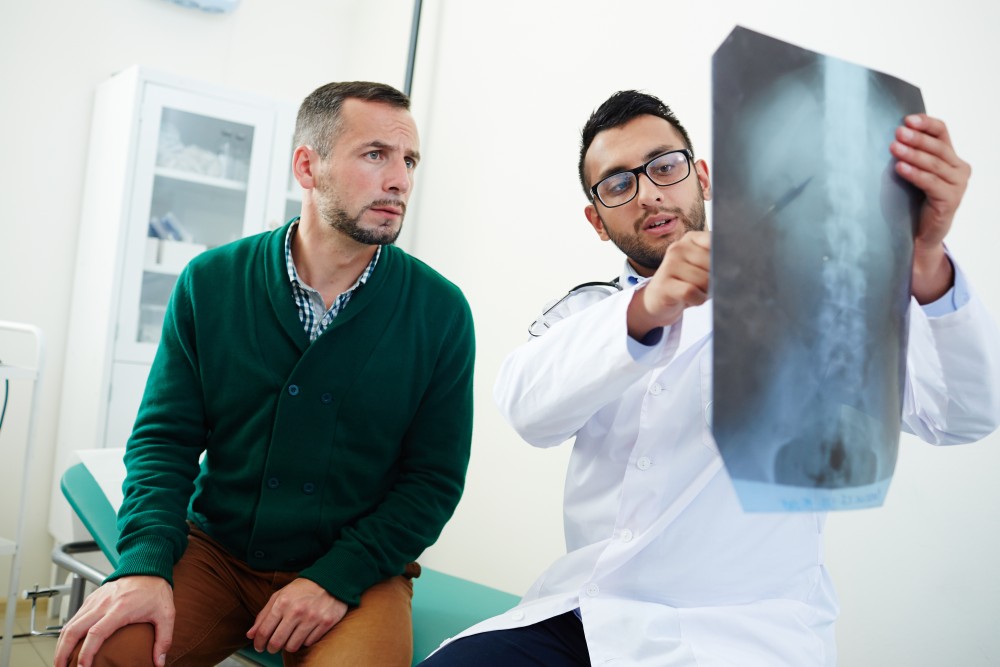Spine Specialist Near Me